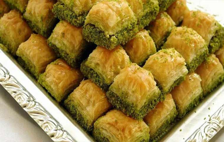 ویژگیهای خرید شیرینی ترکیه ای