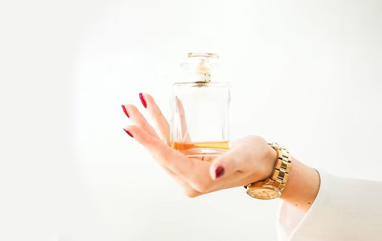 ویژگیهای خرید تستر عطر از ترکیه
